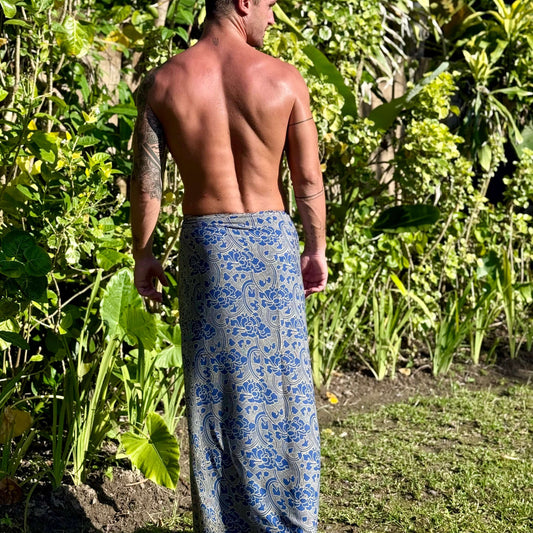 Driftwood Mens Luxe Sarong rear and full length of fabric