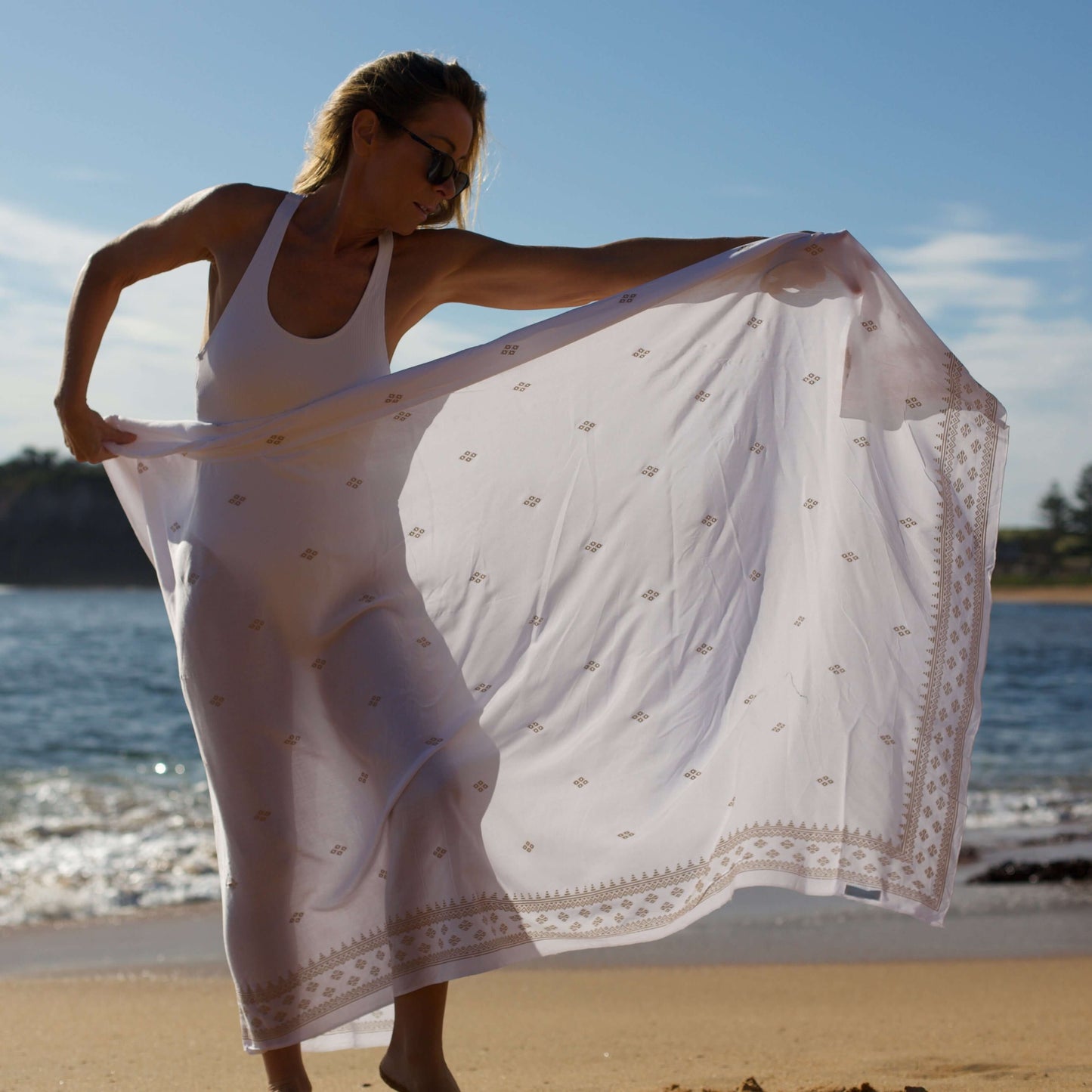 Retreat Luxe Sarong White Sydney beach