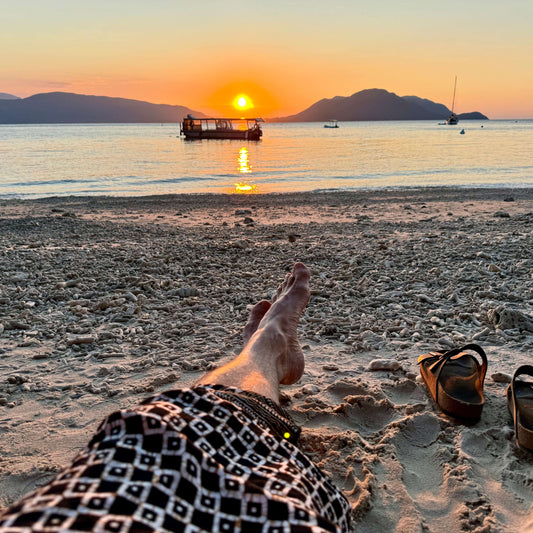 Tarzan men luxe sarong sarong tied at hip, lightweight rayon by sarong hut