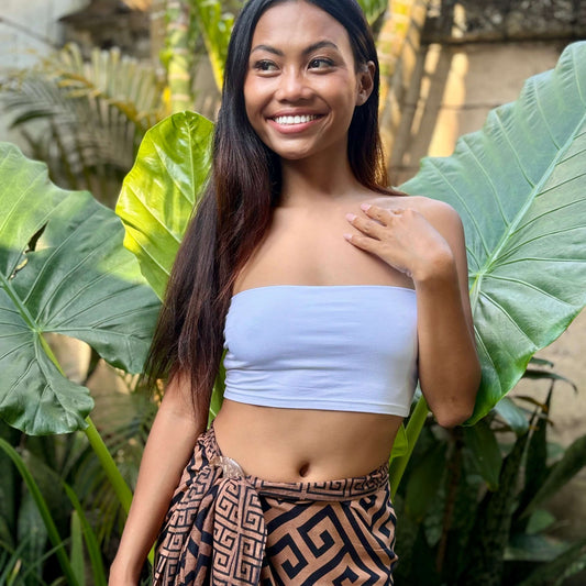 Balance Earth Luxe Sarong happy photo