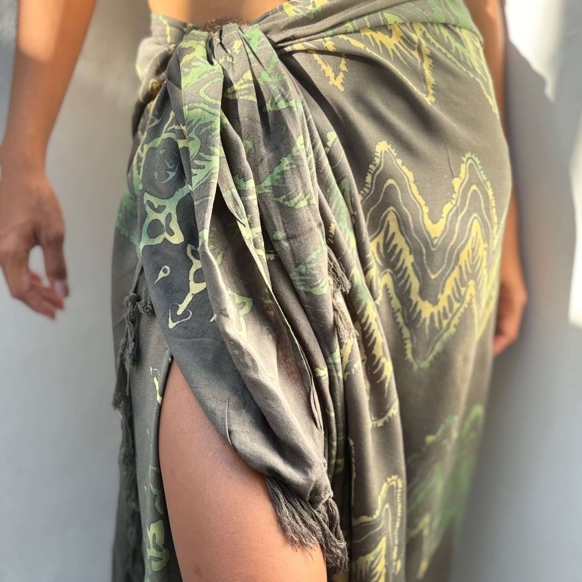 Toga Natural Beach Sarong for women front