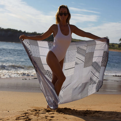 Batik Monochrome Women’s Sarong – Relaxed Fit Sarong