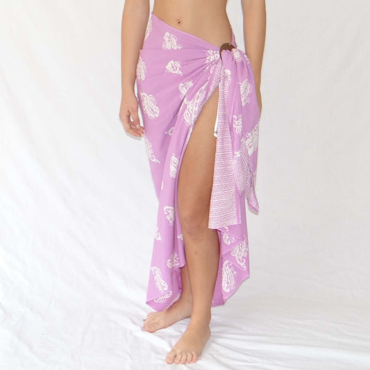 Close-up of lulu luxe pattern, ideal for warm weather