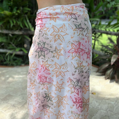 Close-up of pareo cream luxe sarong pattern, ideal for warm weather